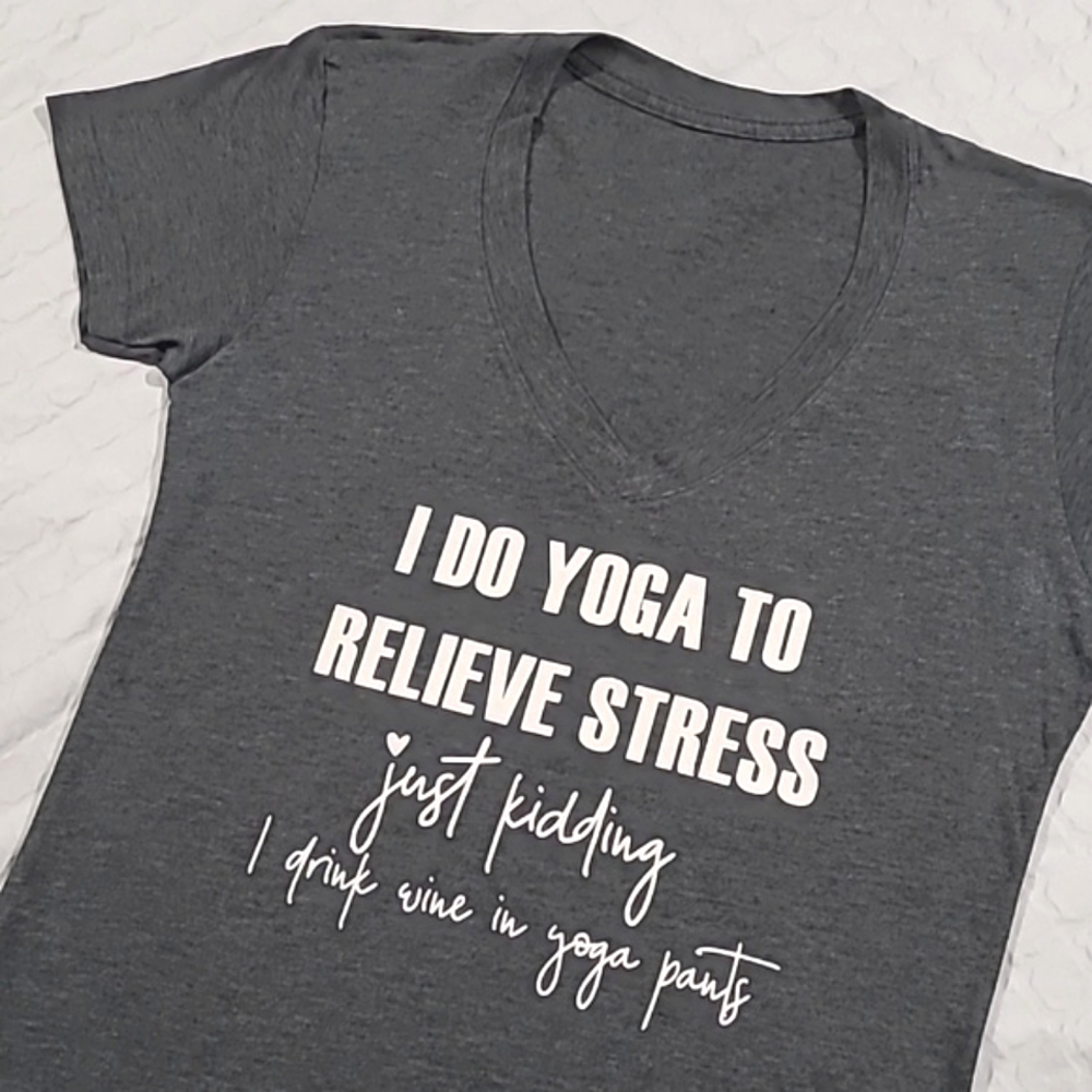 😍3/$25 Yoga & Wine Graphic Tee Shirt